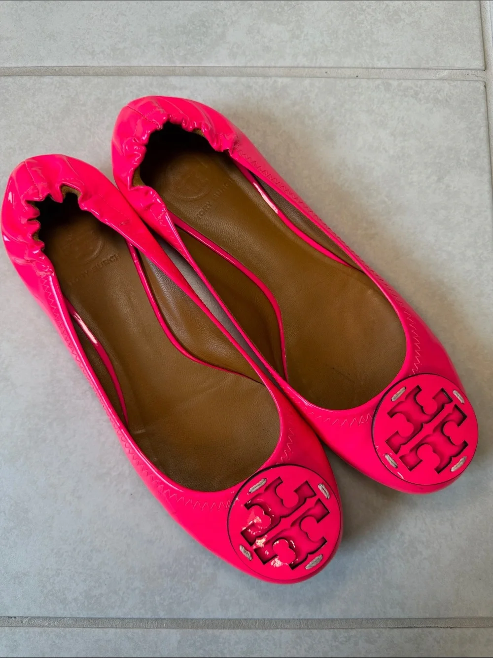 Tory Burch Neon Pink Patent Logo Ballet Flats